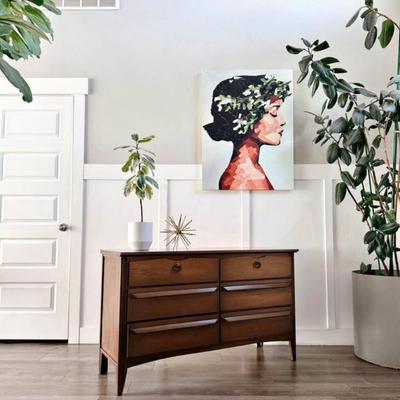 Vintage Mid Century 6-Drawer Dresser Credenza w/Sculptural Cutout Drawers, Hand Carved Wooden Pulls & Tapered Legs