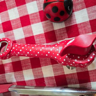 Red Kitchen Gadget Lot – 15+ Pieces