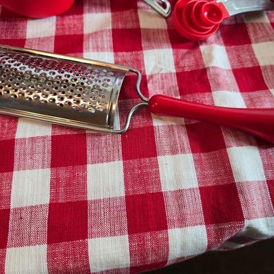 Red Kitchen Gadget Lot – 15+ Pieces