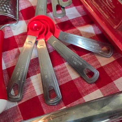 Red Kitchen Gadget Lot – 15+ Pieces