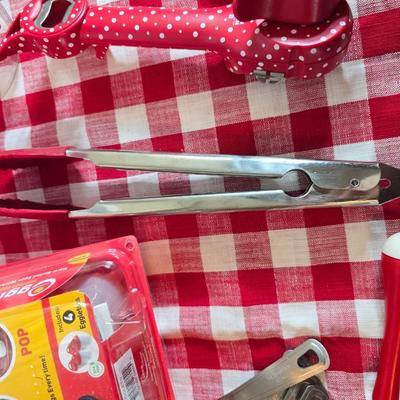 Red Kitchen Gadget Lot – 15+ Pieces