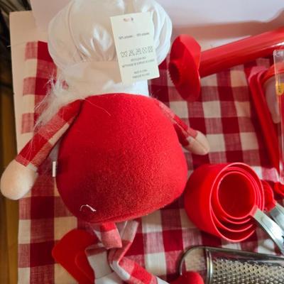 Red Kitchen Gadget Lot – 15+ Pieces