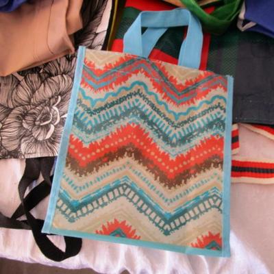Sale Photo Thumbnail #14: 2 large, 5 regular size, 1 small, see pictures