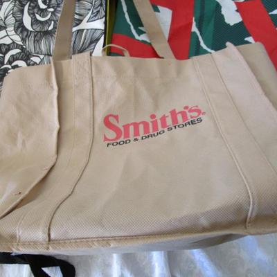 8 shopping bags