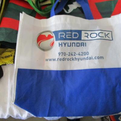 8 shopping bags