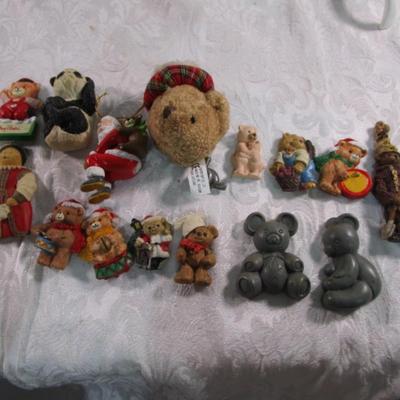 15 decorative magnets, 1 ornament