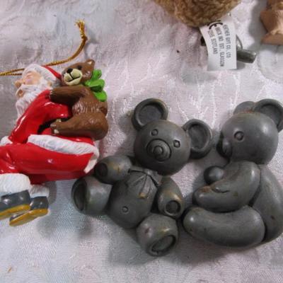 15 decorative magnets, 1 ornament