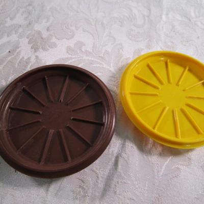 Tupperware dishes & Rubbermaid 2-qt bottle