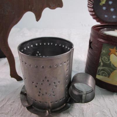 Moose picture frame, 2 luminaries, candlestick holder