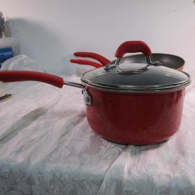 Pioneer Woman non-stick saucepan with glass lid