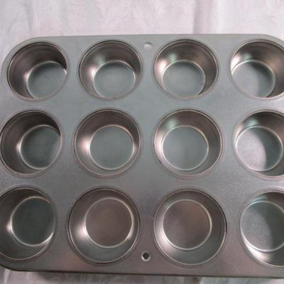 12-slot Cupcake/muffin pan
