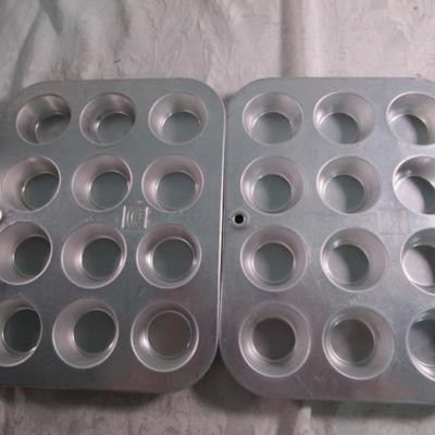 Two 12-slot mini Cupcake/muffin pan
