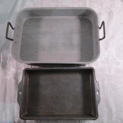 1 T-Fal roaster pan & 1 cake pan