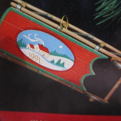 2 Vintage Hallmark ornaments