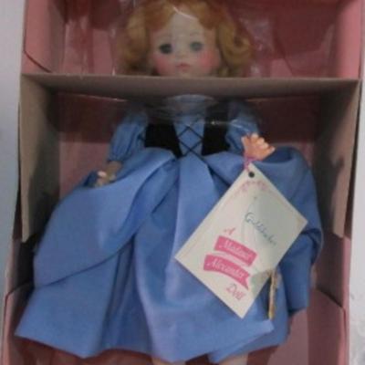 New in box, Vintage Madame Alexander doll "Goldilocks"