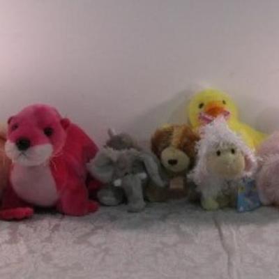 15 Stuffed animals