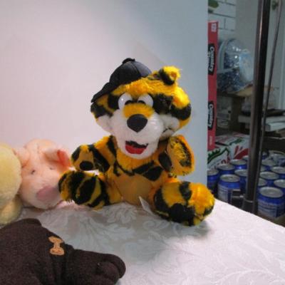 15 stuffed animals