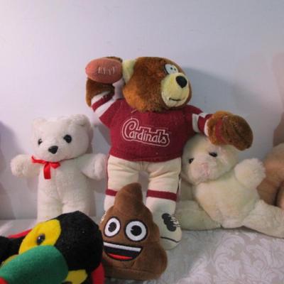 15 stuffed animals