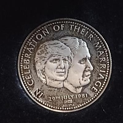 1981 British Celebration of their Marriage Lady Diana and the Prince of Wales Silver Round (#3)
