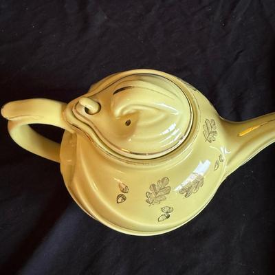 McCoy Pitcher and Hall Teapot (PBN-BM)