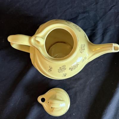 McCoy Pitcher and Hall Teapot (PBN-BM)