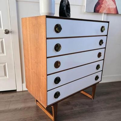 Rare Vintage Mid Century 1960’s Limited Production 5-Drawer Walnut Highboy Dresser w/Sculptural Legs, Brass Spade Pulls w/Walnut Rounds...