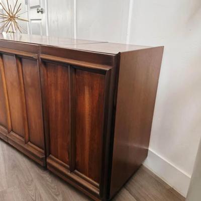 Vintage Mid Century 4-Door Walnut Buffet Credenza Low Dresser w/Adjustable Shelving & Silverware Tray w/Sculptural Facade &...