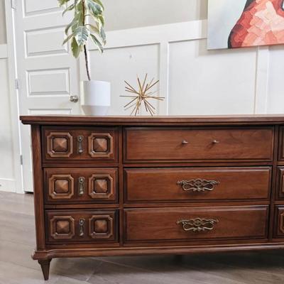 Vintage Mid Century 9-Drawer Dresser Credenza w/Sculptural Facade, Brass Hardware & Tapered Legs