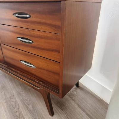 Vintage Mid Century 9-Drawer Walnut Dresser Credenza w/Chrome Hardware & Sculptural Legs by Hooker