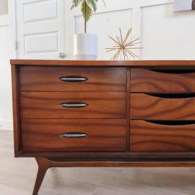 Vintage Mid Century 9-Drawer Walnut Dresser Credenza w/Chrome Hardware & Sculptural Legs by Hooker