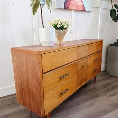 Vintage Mid Century 9-Drawer Maple Dresser Credenza w/Original Brass Hardware & Tapered Legs