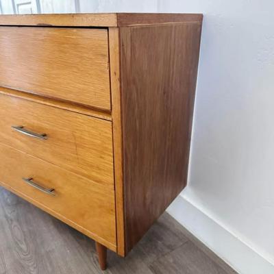 Vintage Mid Century 9-Drawer Maple Dresser Credenza w/Original Brass Hardware & Tapered Legs