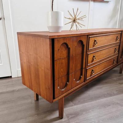 Vintage Mid Century 9-Drawer Walnut Dresser Credenza w/Sculptural Drawer Facades, Original Brass Drop Hardware & Tapered Legs by Dixie