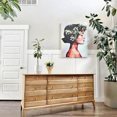 Vintage Mid Century 9-Drawer Sable Cadence Dresser Credenza w/White Enamel Hardware & Tapered Legs by Heywood Wakefield