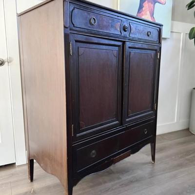 Antique 5-Drawer Mahogany Chest of Drawers Highboy Dresser w/Seashell Motif by Berkey & Gay Furniture