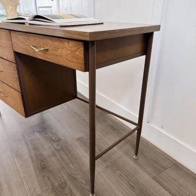 Vintage Mid Century 4-Drawer Writing Desk w/Brass Hardware & Tapered Metal Legs