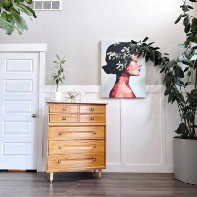 Vintage Mid Century 5-Drawer Highboy Dresser w/Chrome Pulls & Tapered Legs by LA Period Furniture