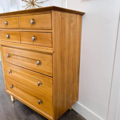 Vintage Mid Century 5-Drawer Highboy Dresser w/Chrome Pulls & Tapered Legs by LA Period Furniture