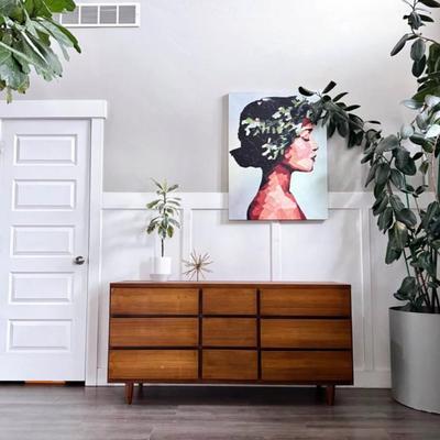 Vintage Mid Century 9-Drawer Walnut Dresser Credenza w/Thick Sculptural Drawer Facade & Tapered Legs