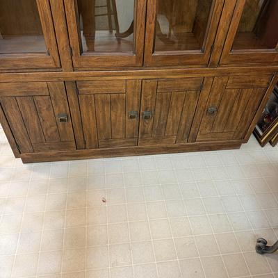 Drexel Lighted China Cabinet (K-BM)