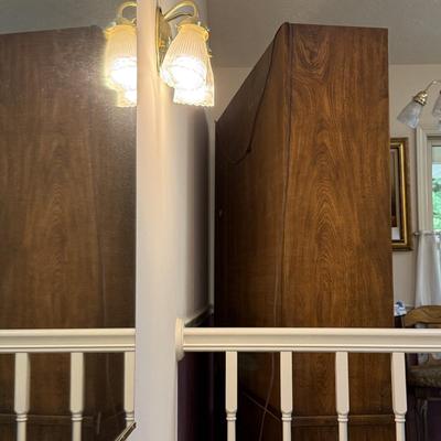 Drexel Lighted China Cabinet (K-BM)