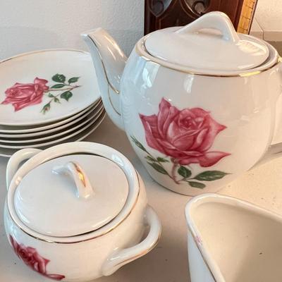 Porcelain Doll Play Tea Set for 6