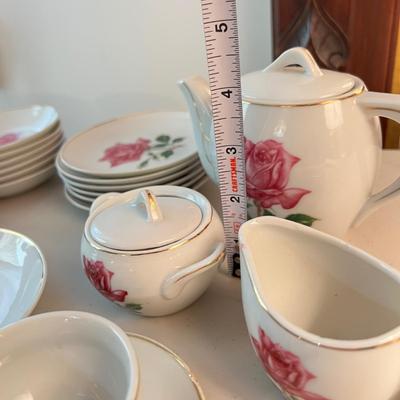 Porcelain Doll Play Tea Set for 6
