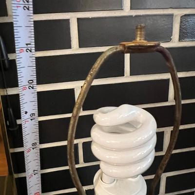 Vintage Ceramic Tabletop Lamp