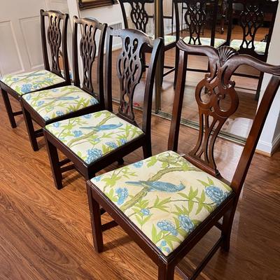 Mahogony Claw Foot Round Table w Leaves & 4 Chairs