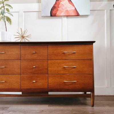 Vintage Mid Century 9-Drawer Walnut Dresser Credenza w/Sculptural Tapered Legs by LA Period Furniture