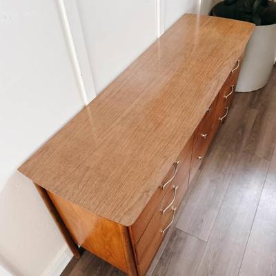 Vintage Mid Century 9-Drawer Walnut Dresser Credenza w/Sculptural Tapered Legs by LA Period Furniture