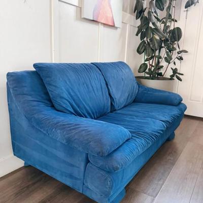 Vintage Postmodern 1980’s Cobalt Blue Sculptural Loveseat Sofa Couch Sofa by Natuzzi • Made in Italy