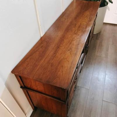 Vintage Italian Neoclassical Style 9-Drawer Dresser Credenza w/Floral, Shell & Fluted Carved Facade & Tapered Legs by Dixie