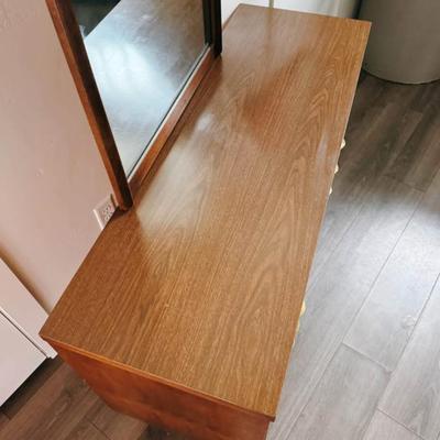 Vintage Mid Century 6-Drawer Lowboy Walnut Dresser Credenza w/Fluted Facade, Bow Front Top Drawers, Brass Hardware, Tapered Legs &...